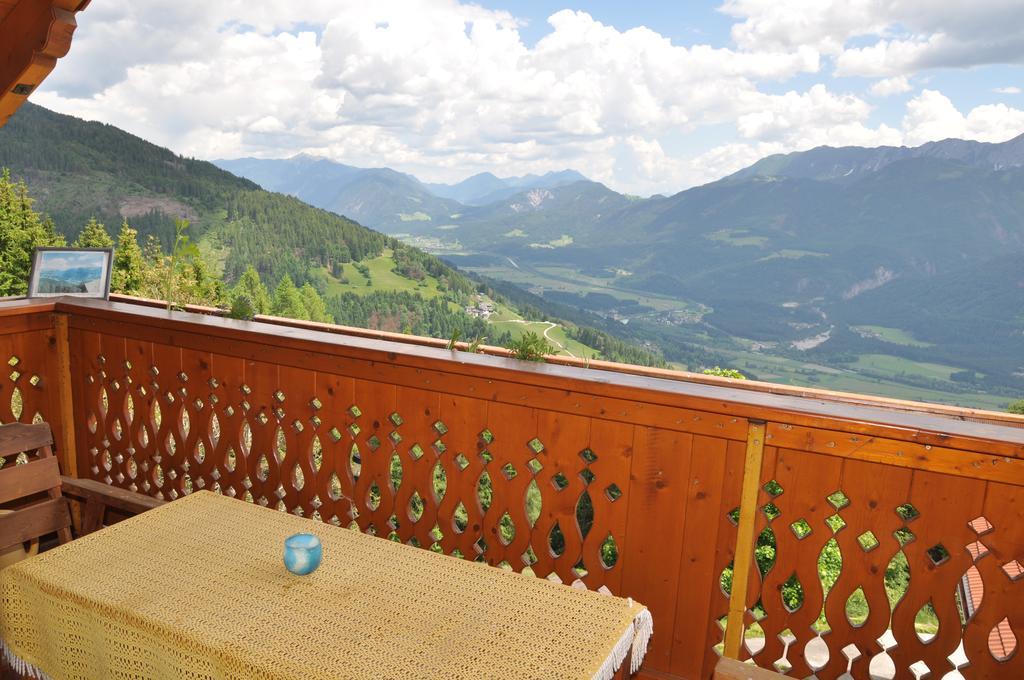 Appartement Almen-Kraeuter-Oberreiter à Dellach im Drautal Extérieur photo