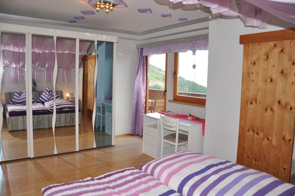 Appartement Almen-Kraeuter-Oberreiter à Dellach im Drautal Extérieur photo