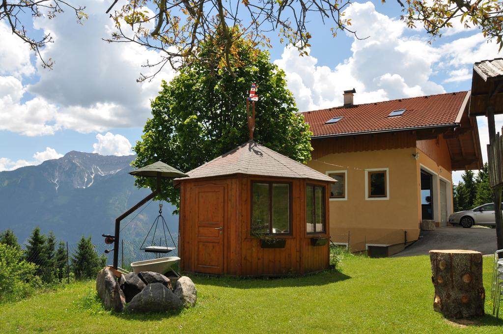 Appartement Almen-Kraeuter-Oberreiter à Dellach im Drautal Extérieur photo